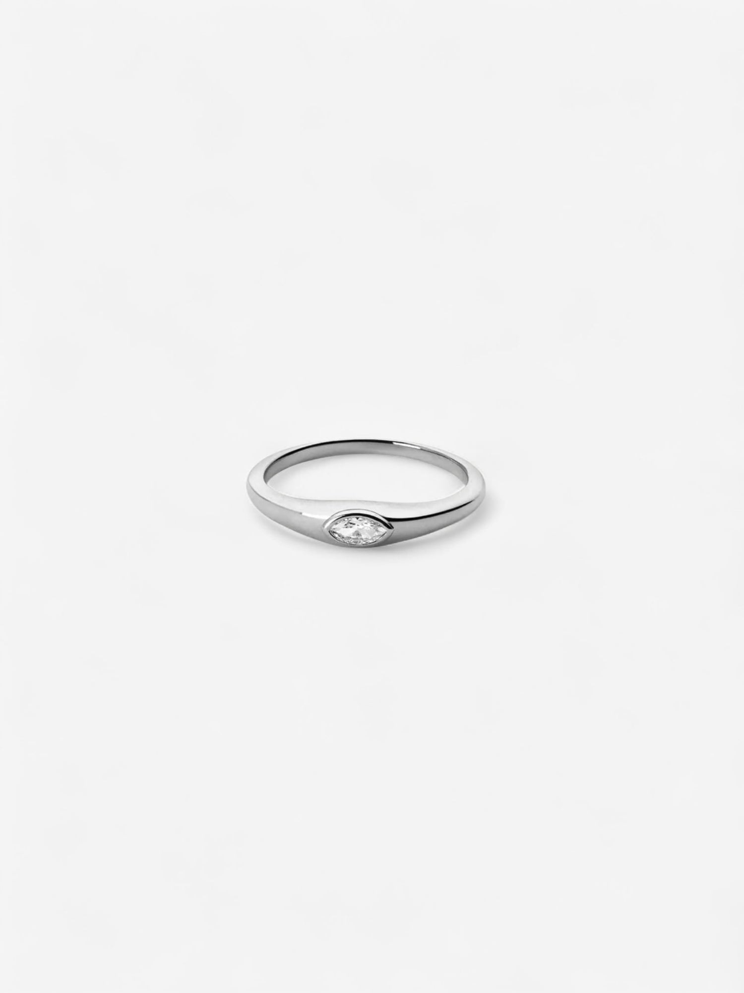 NOVA WHISPER | ANILLO MINIMALISTA CON FUERZA SUTIL